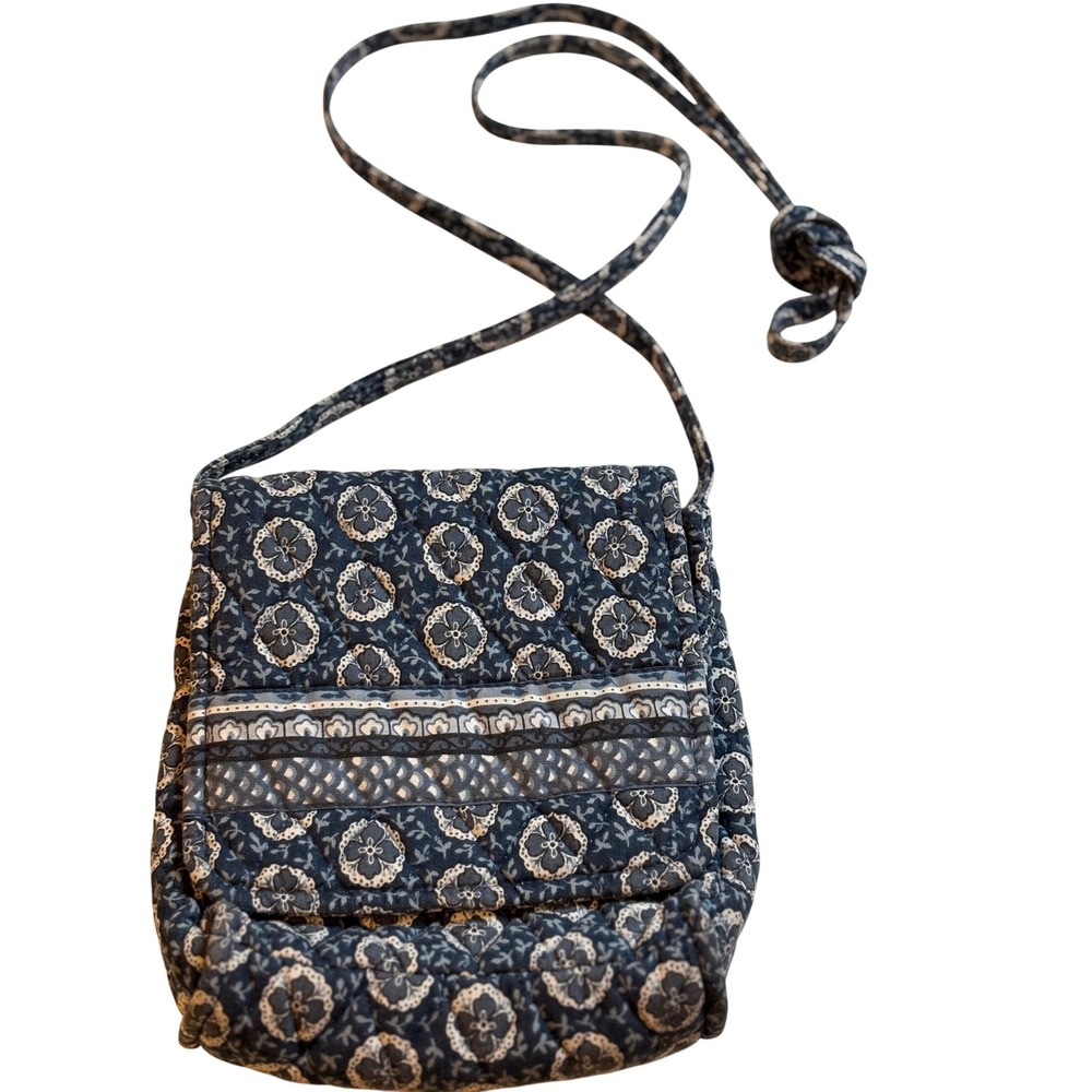 Vera Bradley Quilted Floral Crossbody Bag Blue White Messenger Purse Preowned
